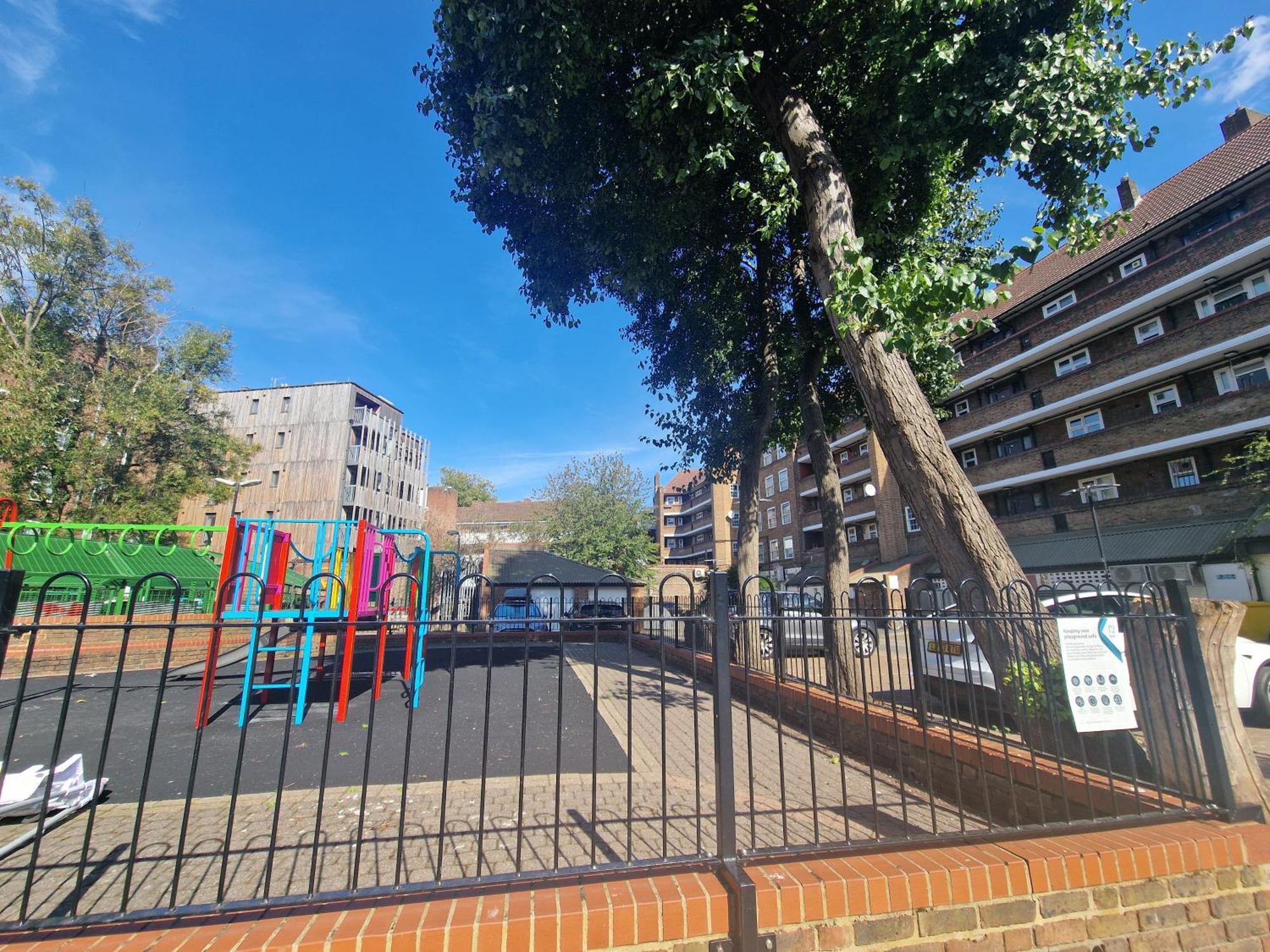Comfortable 2 Bedrooms Flat In Oval Central London Exterior photo