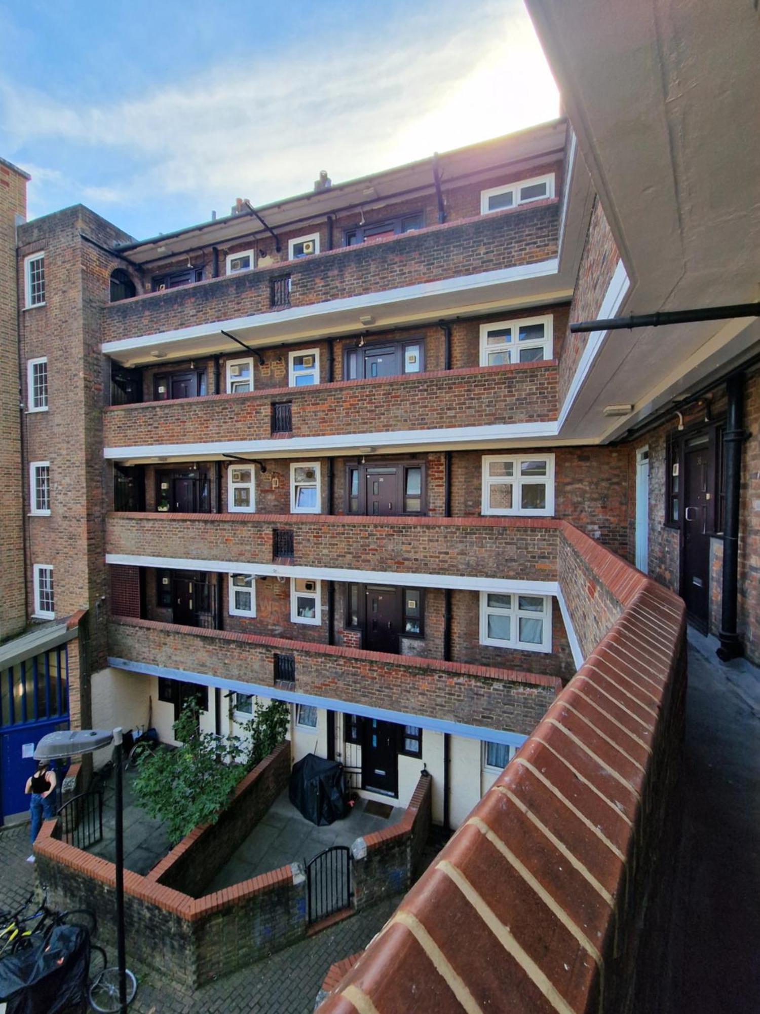 Comfortable 2 Bedrooms Flat In Oval Central London Exterior photo